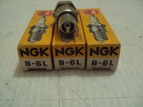3 Brand NEW NGK spark plugs, QTY 3, B-6L - Picture 2 of 2