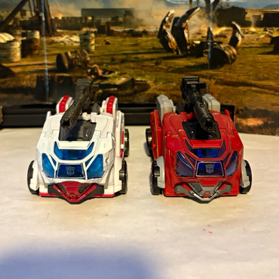 Transformers ss bbm voyager ratchet and ironhide lot of 2 complete