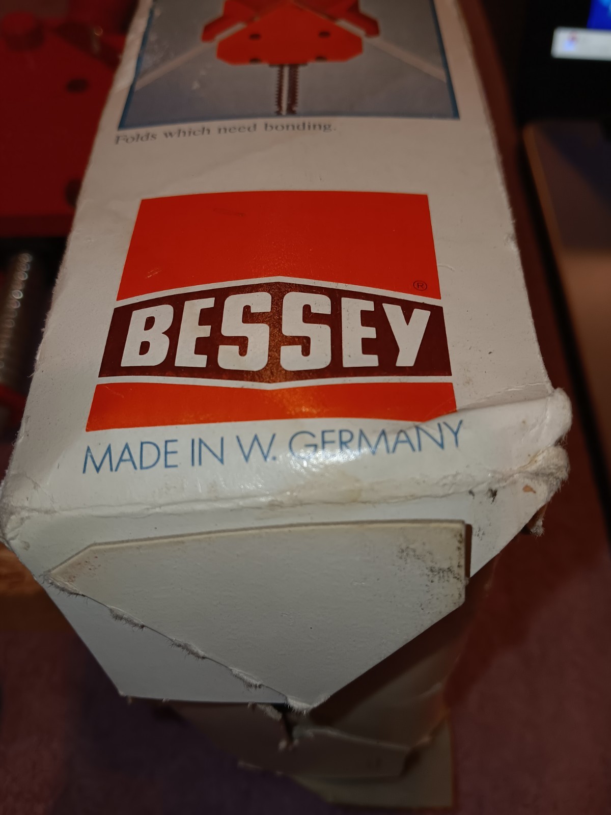 Beesey The Angle Clamp WS-3