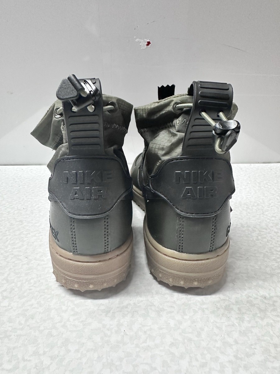 Men's NIKE Air Force 1 WTR GTX - Winter Gore-Tex Shoe Size 6