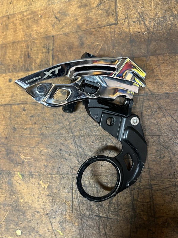 Shimano Deore XT FD-M780 Front Derailleur 3x10 BB Mount
