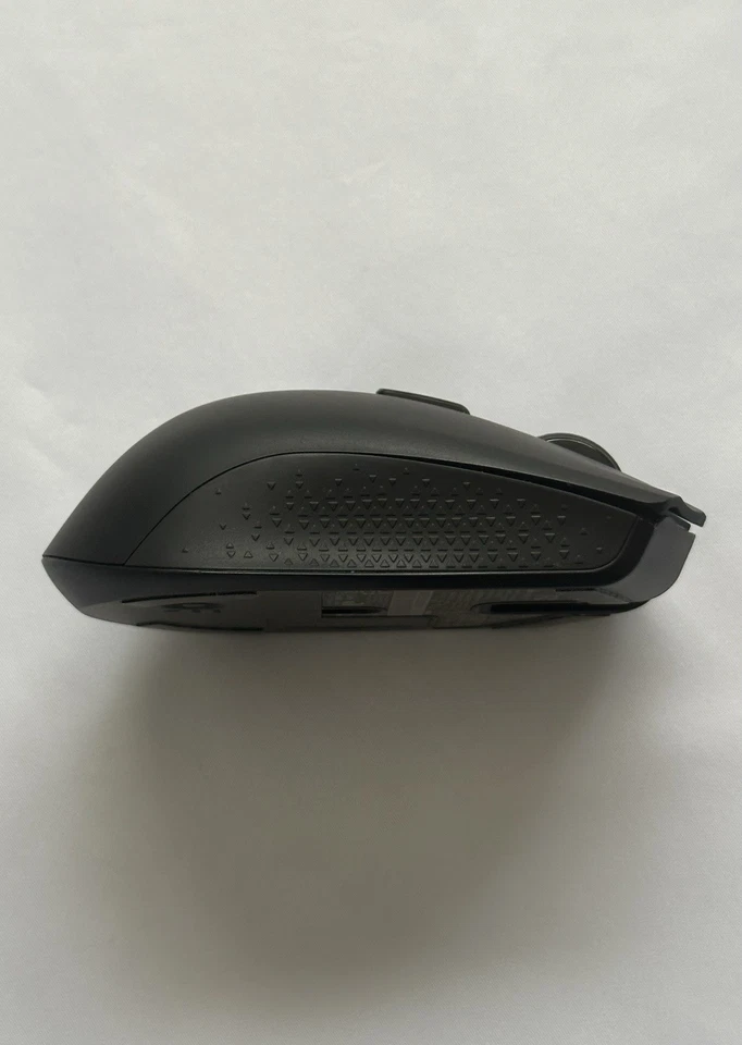 Mouse para jogos Corsair Harpoon RGB sem fio Bluetooth - Imagem 4 de 4