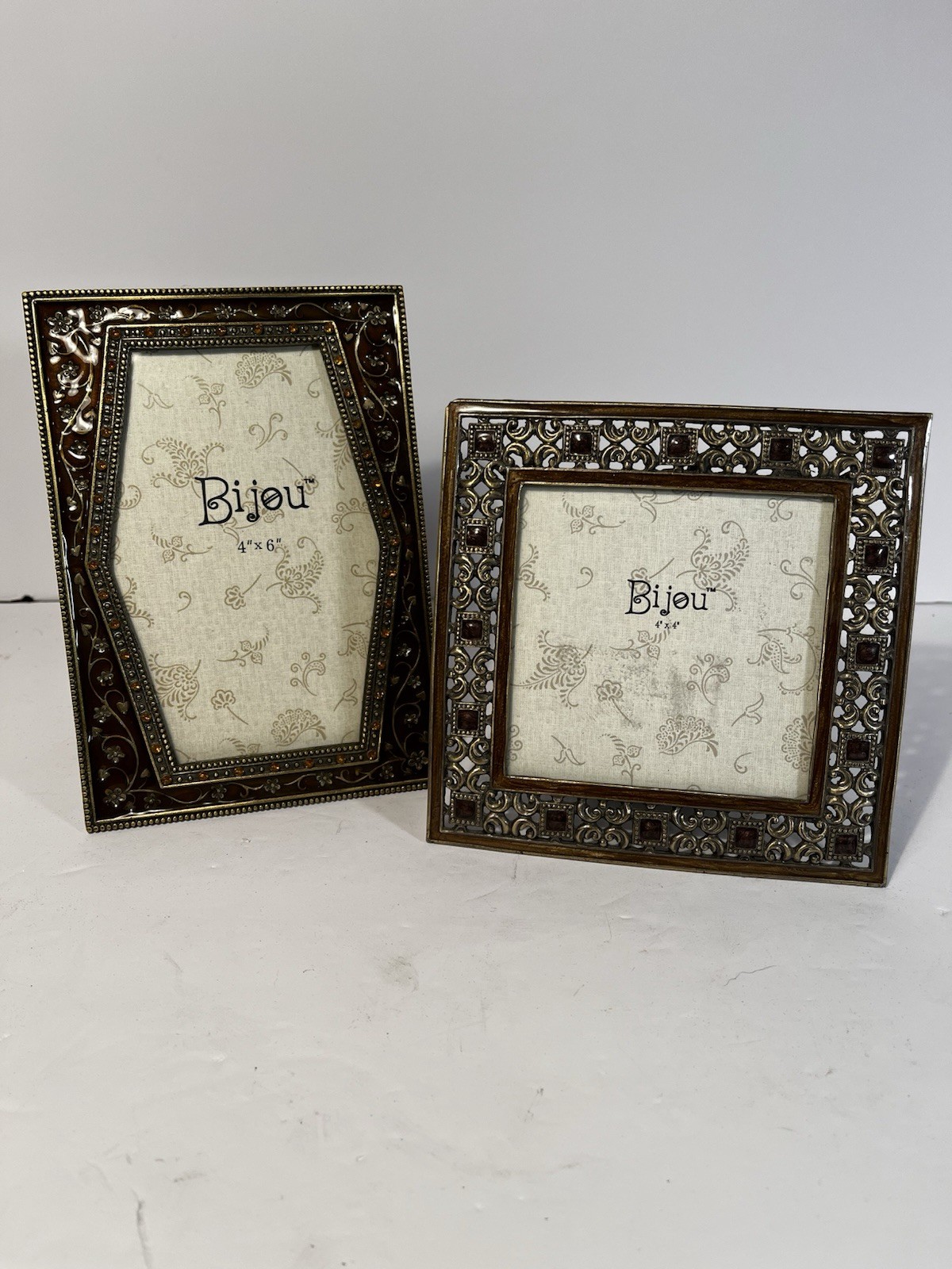 2 Bijou Ornate Enamel Picture Frames Felt Easel Back 4”x6”, 4”x4” Photo Crystals