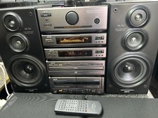 Akai MX-750 stereo hi fi system with speakers and remote
