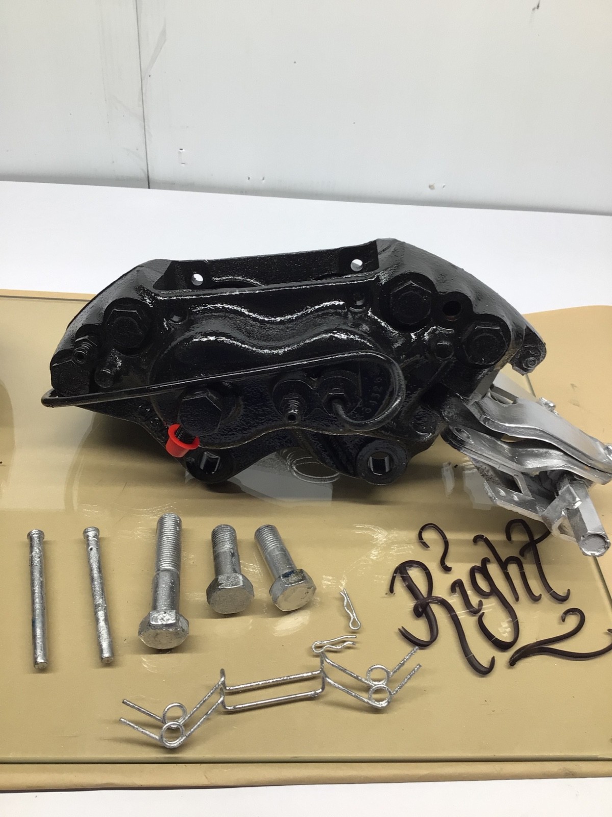 1966-80 Rolls Royce Silver Shadow Wraith II Rear Right Brake Caliper with Bolts