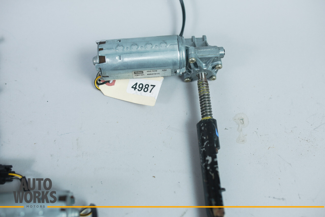 04-08 Maserati Quattroporte M139 Front Right Seat Adjustment Motor Set of 3 OEM