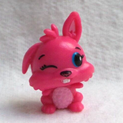 KLEINES SPIELZEUG FIGUR TOY HATCHIMALS SAMMLERSTÜCKE KANINCHEN BUNWEE ROSA GLITZER