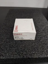 IDEC NC1V-2111-15AM NC1V Series 2 Pole 15A Circuit Protector