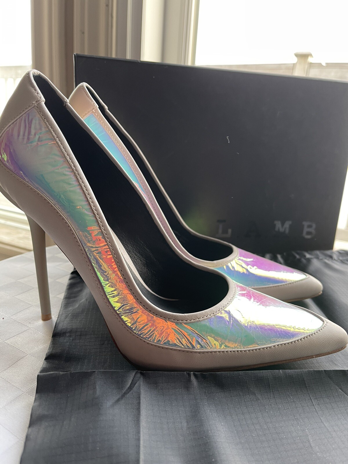 L.A.M.B.By GWEN STEFANI Pink&Grey BETHEL Iridescent Leather PointToePump8M RARE! image 3