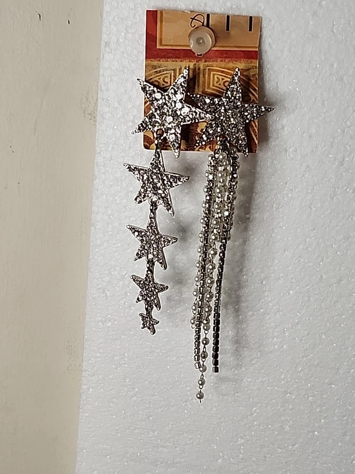 Pendientes colgantes largos con borla y perlas cristales brillantes estrellas pentagramas asimétricos Foto 3 de 4
