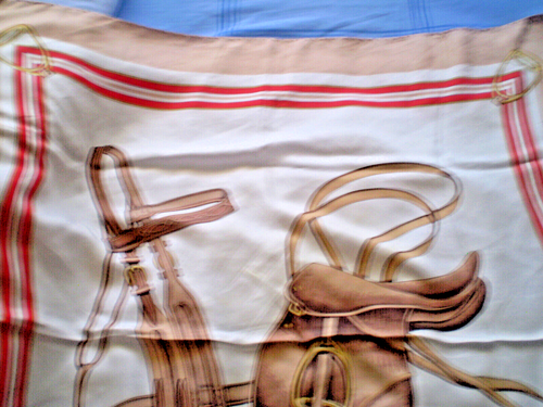 Foulard en soie RICHEL Paris, prix d'origine 180 euros, vendu