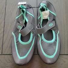Nwt Gray and Teal Water Shoes Women's 6 New