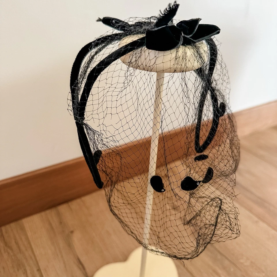 Vtg 50's Black Velvet & Feather Gems Net Wired Fascinator Head Piece Hat Funeral - Image 3 of 4