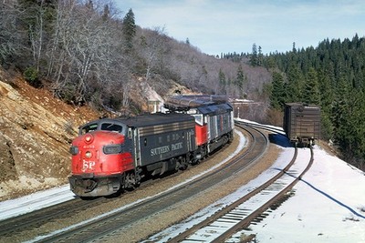 SP EMD F7 6453 w San Francisco Zephyr at Blue Canyon CA 1974-75 8.5 x 11