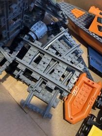 Lego City 4x4 with Powerboat set 60085 And Other Specialty Parts Rails Planes