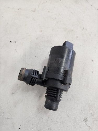 BMW X5 E53 5er E39 E60 Zusatzwasserpumpe Standheizung 6907811 M57 3.0d