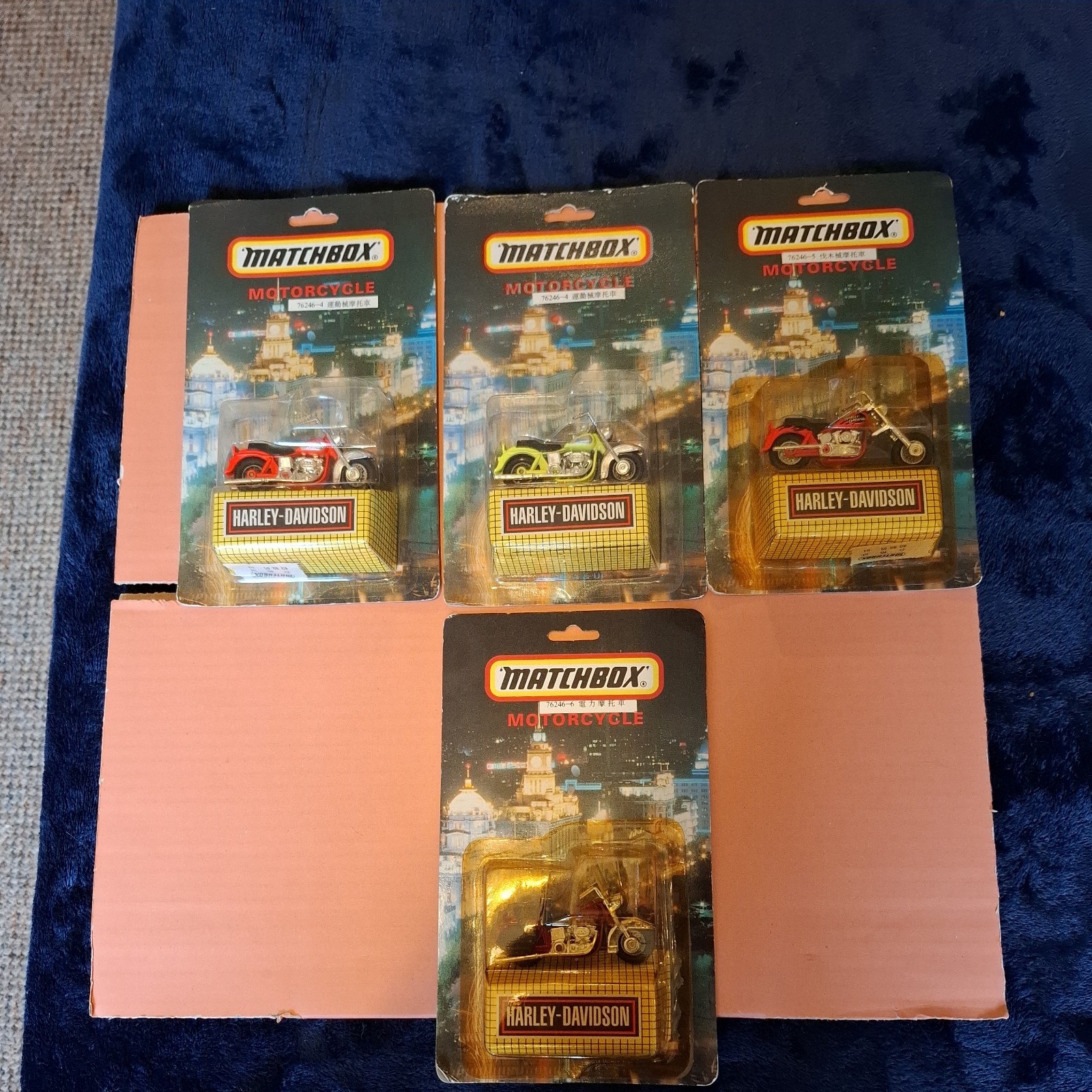 Matchbox Superfast x4 Harley Davidson Motor Cycles - Chinese Edition