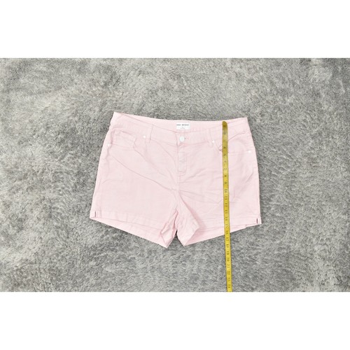 Lane Bryant Pink Bermuda Shorts Denim Zip Pockets Plus Size 20 Solid - Picture 2 of 7