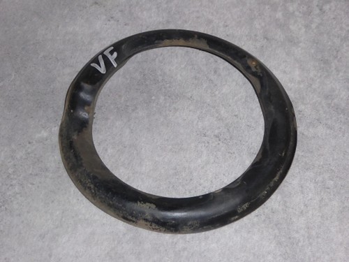 BMW E36 318i, Federunterlage unten, 31331090479, 1090479