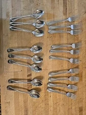 Oneida USA satin Sandune flatware forks and Spoon  Total 18 pieces