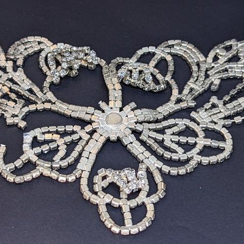 Antique vintage silver pl claw set rhinestone large panel sewing jewellery - Picture 9 of 12