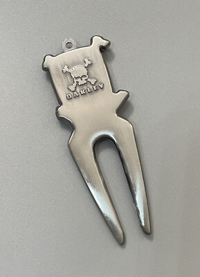 Oakley Golf X-Metal Skull Divot Repair Tool Red Black Stainless
