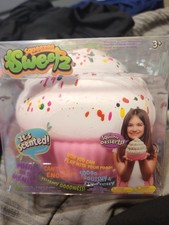 Squeezee Sweets Squishy Cupcake Pink Stress Ball Fidget New