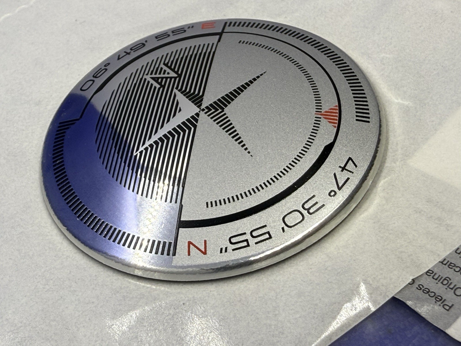 Logo badge emblème boussole Citroën Peugeot 208 308 20008 référence 9812881280 ABS