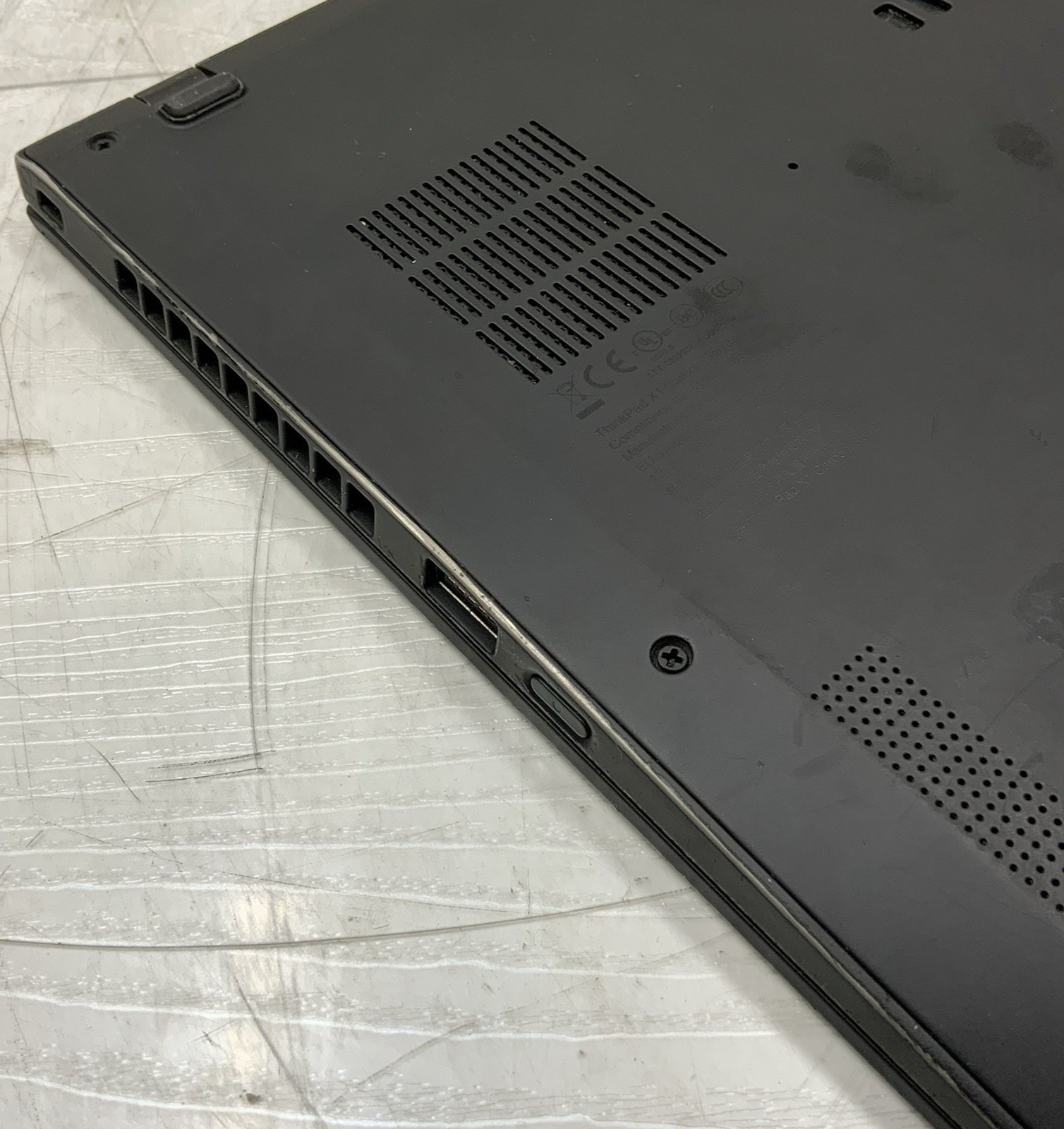 Lenovo ThinkPad X1 Carbon Gen 8, 14-Inch Laptop, with Intel Core i5 10th Gen., Windows 10 Pro