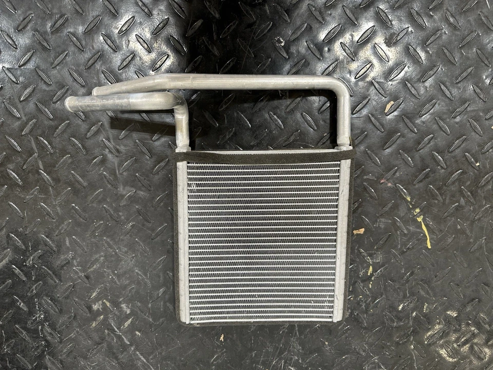 New Komatsu Heater Core Assembly PN ND116140-0050 - Image 2 of 3