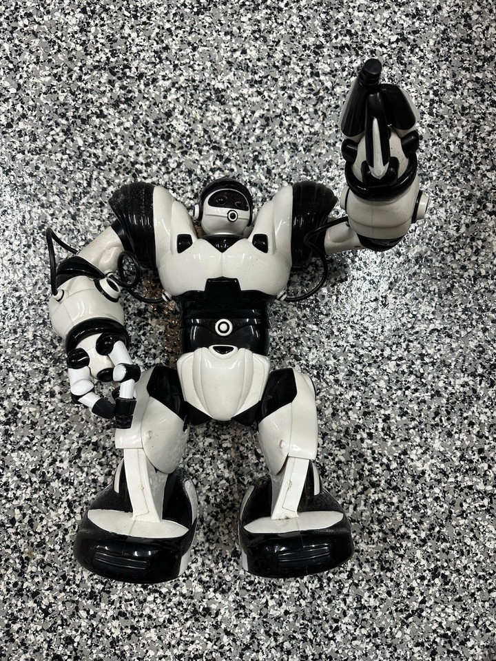 Wowyee VTG WowWee Robosapien Humanoid Toy Robot 14