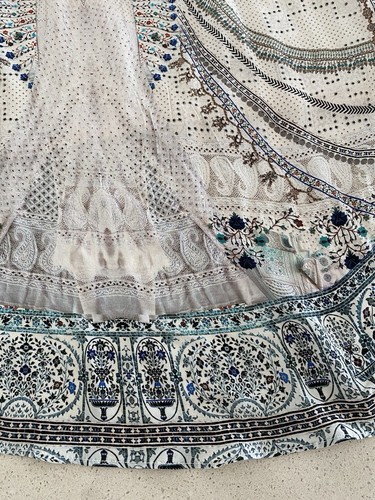 Camilla Long Sleeve Jumper With Print Back O/S - Picture 9 of 11