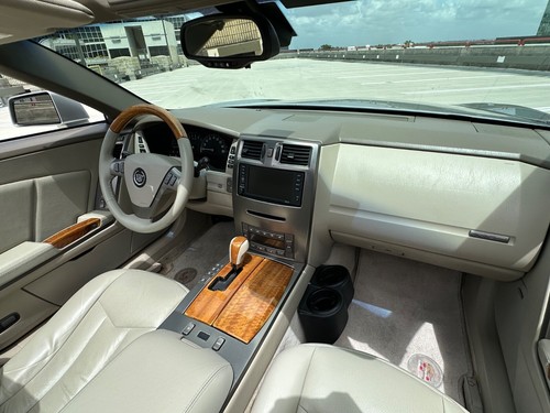 2005 Cadillac XLR - Picture 30 of 35