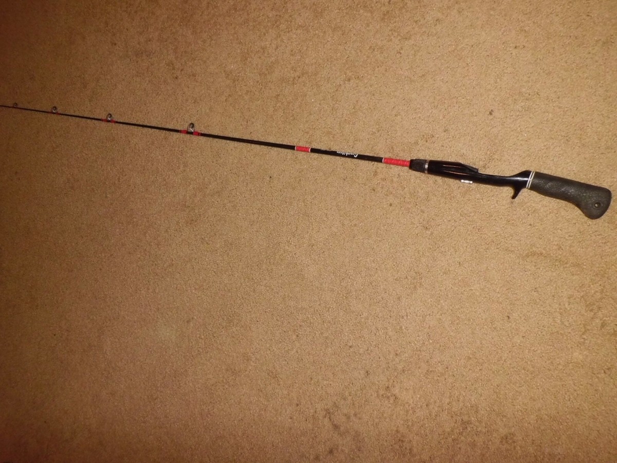 Vintage LAMIGLAS 1241 98% Graphite Baitcasting 5'6