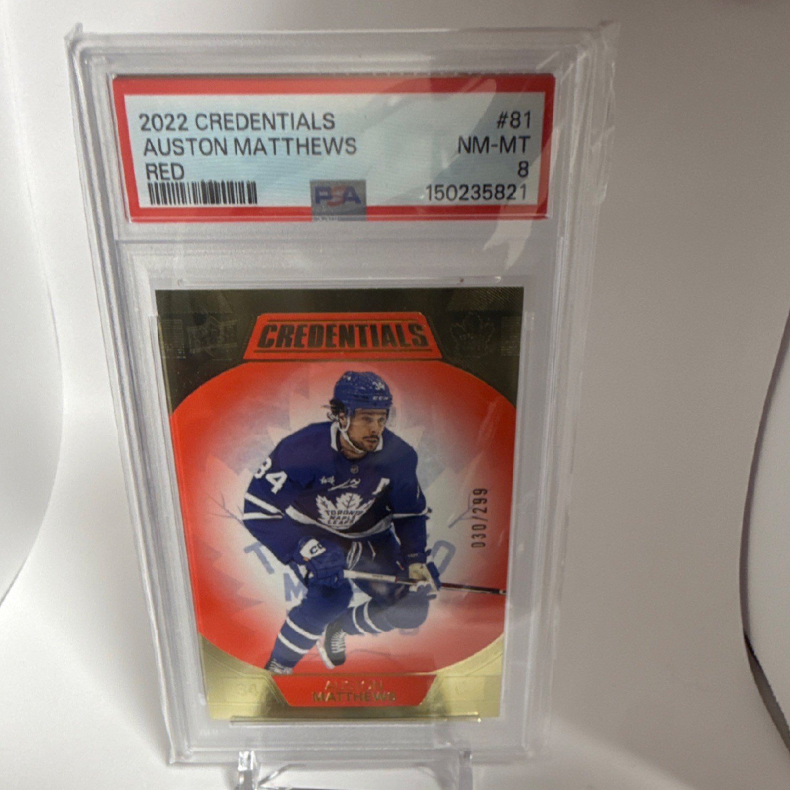 2022-23 Upper Deck Credentials Auston Matthews Red #81 PSA 8 /299 Leafs