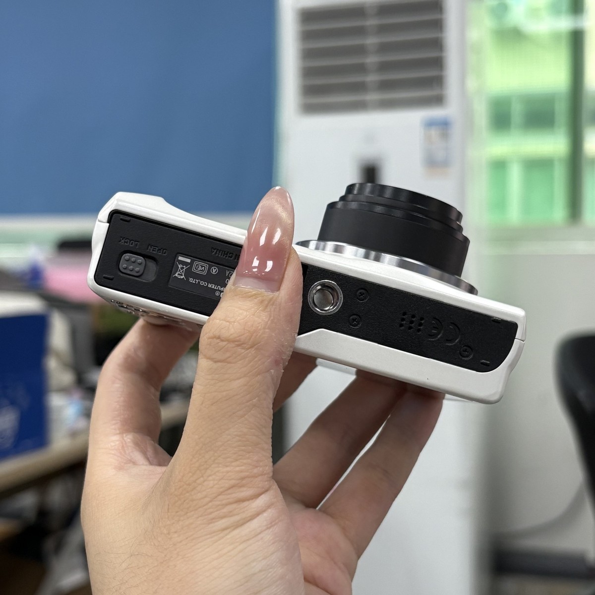 CASIO EX-ZR400 EXILIM Digital Camera High Speed 16.1MP English