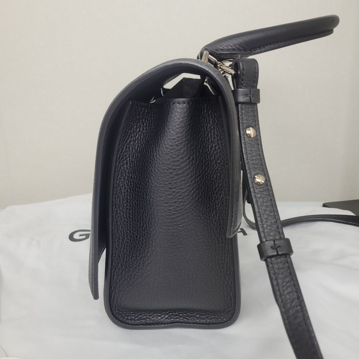 Givenchy SHARK Tote and Shoulder Bag BB05959695 152189597 thumbnail 6