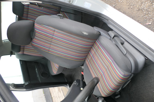 VW Fox Sitz Fahrersitz vorne links OHNEAirbag höhenverstellbar  v