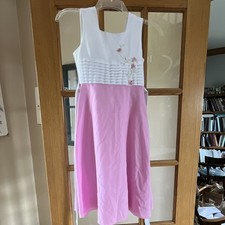 Girls Pink White A-Line Dress Size 8 Sleeveless Floral Embroidered Knee size 8