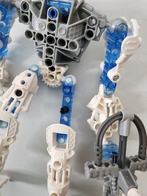 LEGO BIONICLE: Toa Matoro (8732) 98% Complete 
