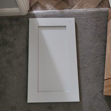 Howdens Kitchen Cabinet Door In Dove Grey Shaker Style Chilcomb