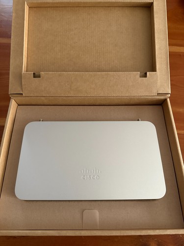 Cisco Meraki MX64W Cloud Managed Security / Firewall Appliance - Picture 3 of 4