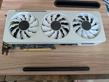 GIGABYTE Vision OC RTX 3070 8GB - Graphics Card - Excellent