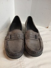 CLARKS Bendables Casual Loafers Gray Leather Womens Size 8M Shoes