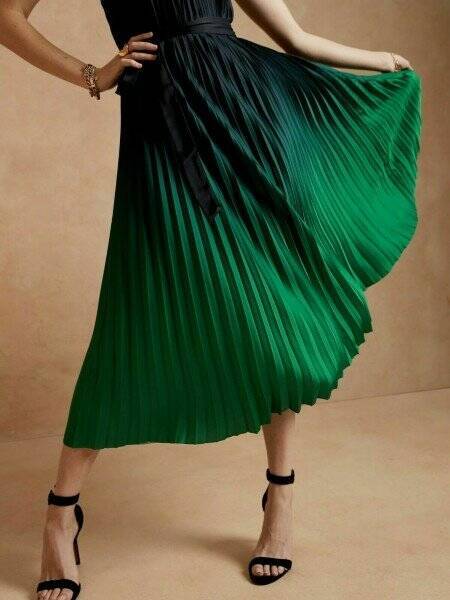 banana republic green ombre dress Banana Republic Green Halter Pleated Maxi Dress M NEW