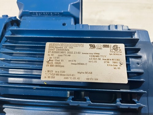 Nuevo motorreductor SEW Eurodrive SA47 DRN80M4 1hp 46rpm salida 230/460V 3ph 60Hz - Imagen 2 de 6