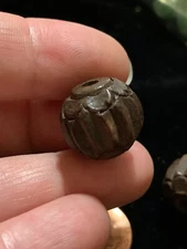 ONE Vintage Carved Chinese Wood Bead Corrugated Flower Caps Carving Round 16mm