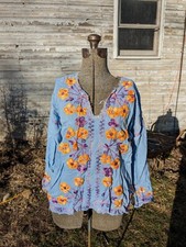Vintage Floral Embroidered Tunic Blouse