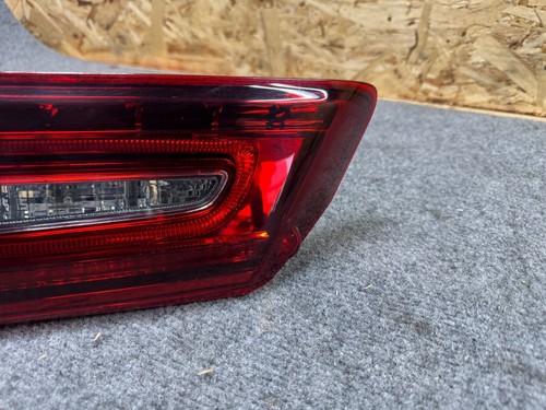 ACURA MDX 14-16 REAR RIGHT PASSENGER SIDE RH INNER TAILLIGHT BRAKE LAMP OEM 59K - Picture 4 of 10