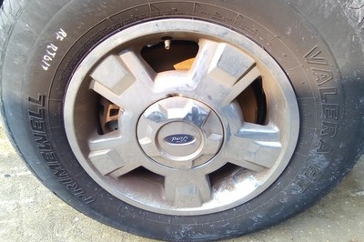2014 F150 OE Wheel 17x7-1/2 5 Spoke Raised Spoke Ends Ford